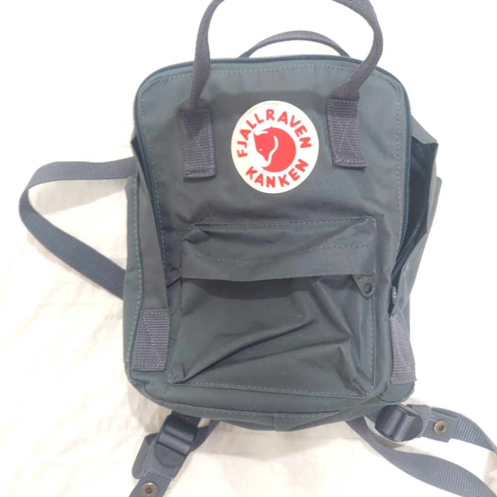 Mini Fjallraven Kanken Backpack
